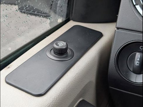 Used 2010 Ford F250 XLT image 14