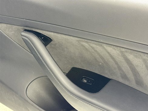 Used 2019 Tesla Model 3 Mid Range image 31