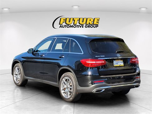 Used 2019 Mercedes-Benz GLC 300 image 7
