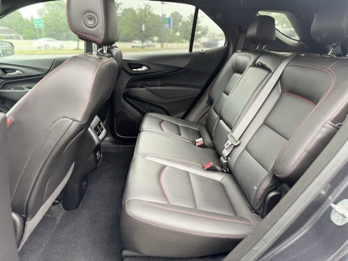 Used 2022 Chevrolet Equinox RS w/ RS Leather Package image 26