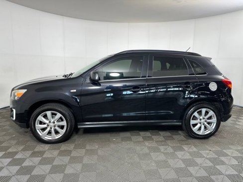 Used 2015 Mitsubishi Outlander Sport SE image 6