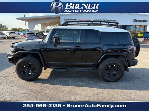 Used 2007 Toyota FJ Cruiser 4WD image 9