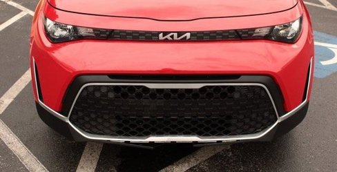 Used 2023 Kia Soul LX image 5
