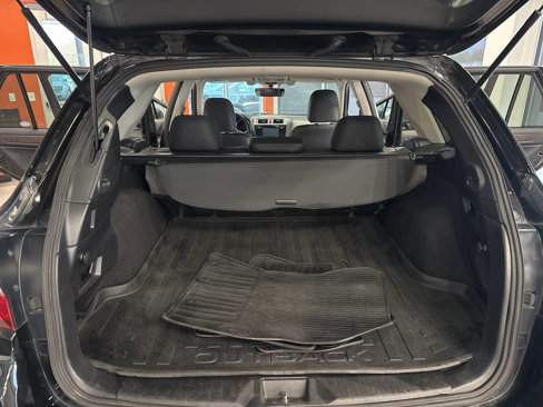 Used 2017 Subaru Outback 3.6R Limited image 25
