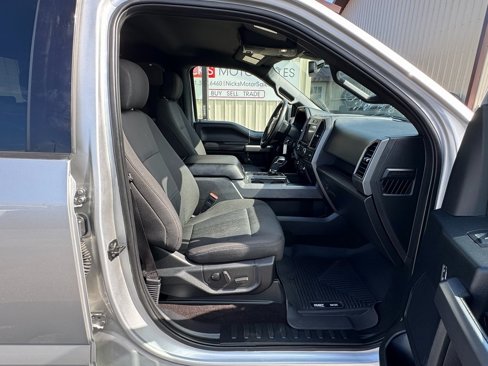 Used 2019 Ford F150 XLT image 40