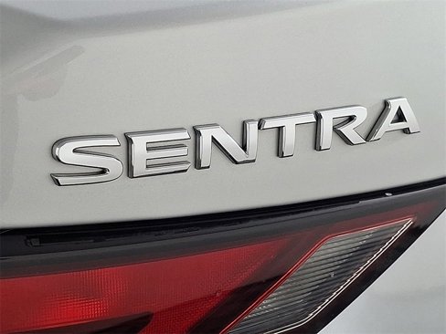 Used 2021 Nissan Sentra SV image 30