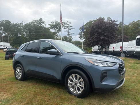 Certified 2023 Ford Escape Active w/ Tech Pack #2 image 1