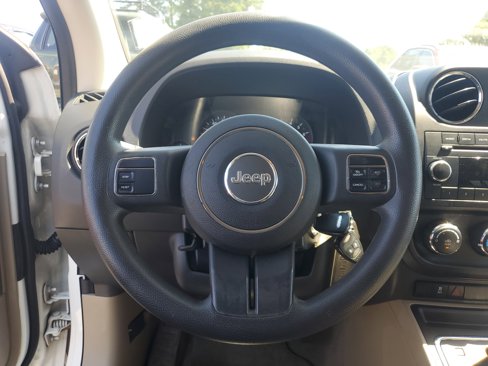 Used 2011 Jeep Compass 2WD image 25