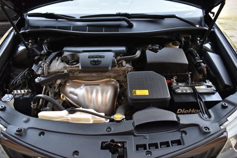 Used 2013 Toyota Camry SE image 37
