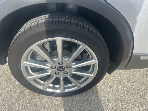 Used 2019 Lincoln MKC Reserve image 11