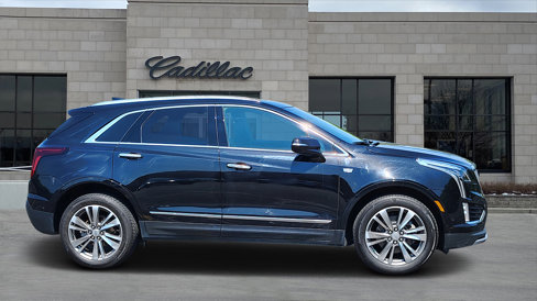 Used 2021 Cadillac XT5 Premium Luxury image 2