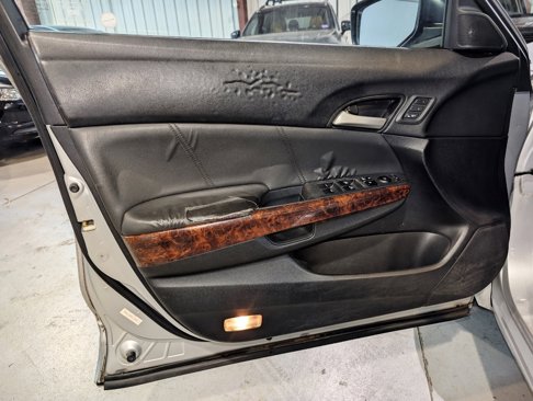 Used 2010 Honda Crosstour EX-L image 12