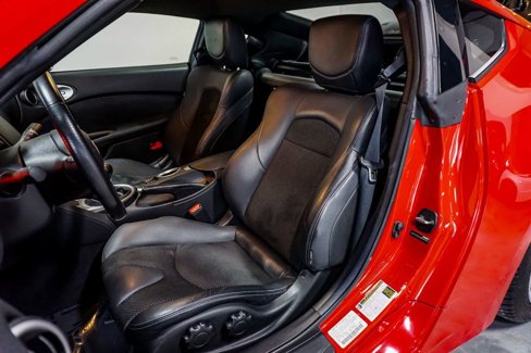 Used 2010 Nissan 370Z Touring image 9