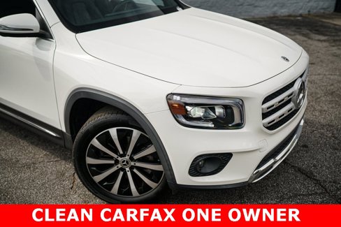 Used 2021 Mercedes-Benz GLB 250 w/ Premium Package image 7