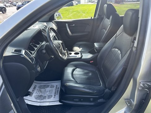 Used 2011 GMC Acadia SLT image 9