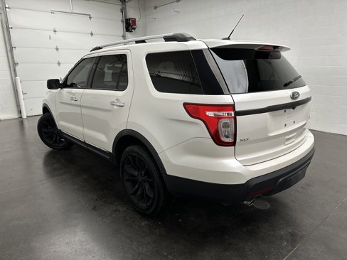 Used 2015 Ford Explorer XLT w/ Equipment Group 202A image 7