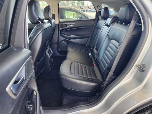 Used 2015 Ford Edge SEL w/ Equipment Group 201A image 13