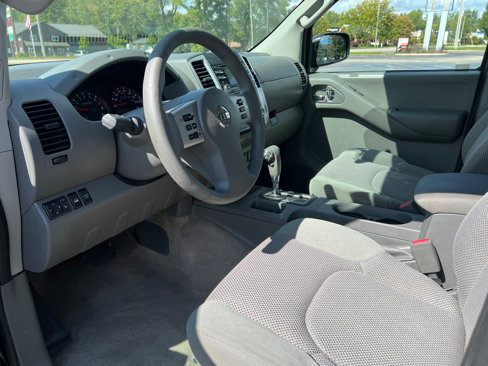 Used 2014 Nissan Frontier SV w/ SV Value Truck Package image 17