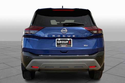 Used 2023 Nissan Rogue SV image 4