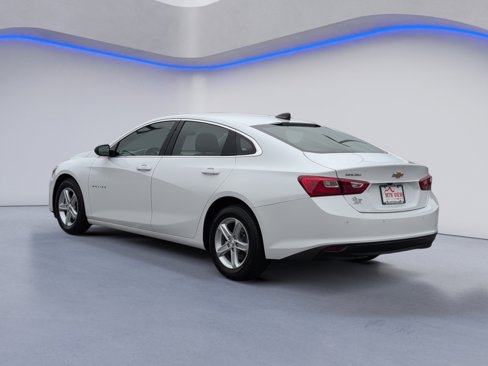Used 2024 Chevrolet Malibu LS w/ Driver Confidence Package image 6