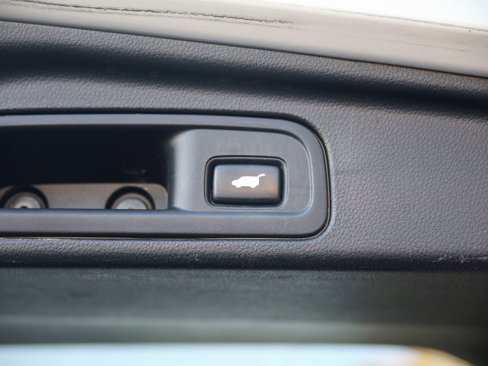 Used 2017 Honda Pilot EX-L image 9