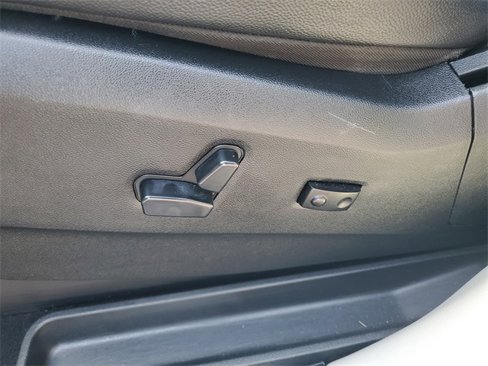 Used 2019 Dodge Grand Caravan SXT image 22