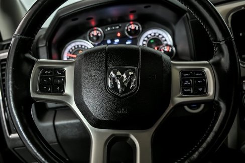 Used 2014 RAM 1500 Laramie w/ Convenience Group image 17