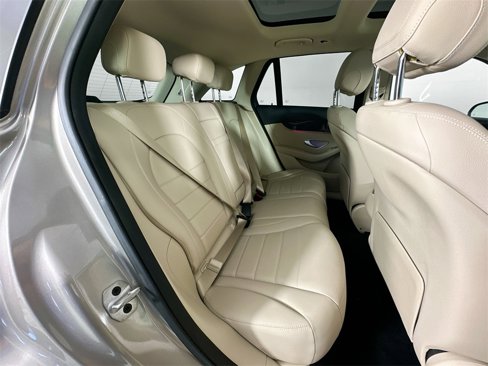 Certified 2022 Mercedes-Benz GLC 300 image 26