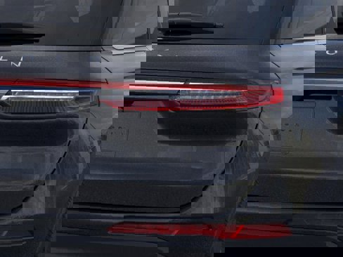 New 2025 Lincoln Corsair AWD image 21