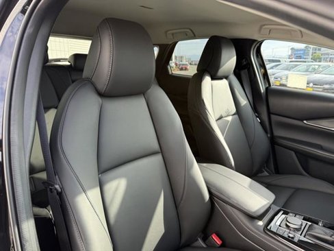 New 2025 MAZDA CX-30 AWD 2.5 S w/ Select Sport Pkg image 21