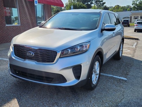 Used 2019 Kia Sorento L image 3
