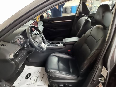 Used 2023 Nissan Altima 2.5 SL image 3