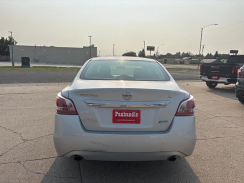 Used 2013 Nissan Altima 2.5 S image 4
