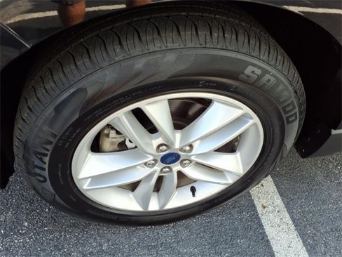 Used 2016 Ford Edge SEL w/ Equipment Group 201A image 8