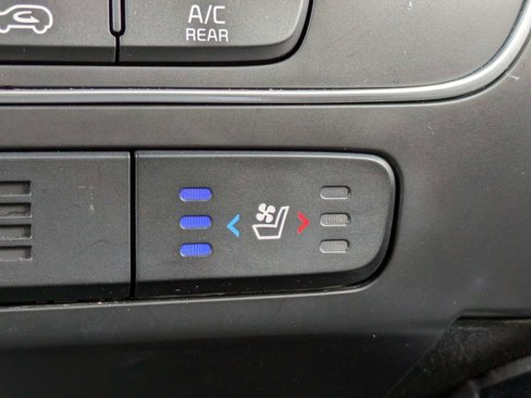 Used 2014 Kia Sorento SX w/ 3rd Row Package image 30