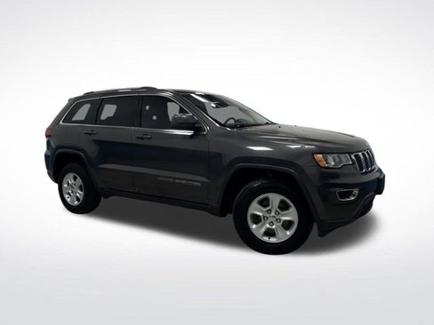 Certified 2017 Jeep Grand Cherokee Laredo w/ Quick Order Package 23E image 35