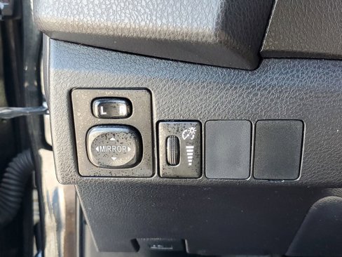 Used 2016 Toyota Corolla S image 20