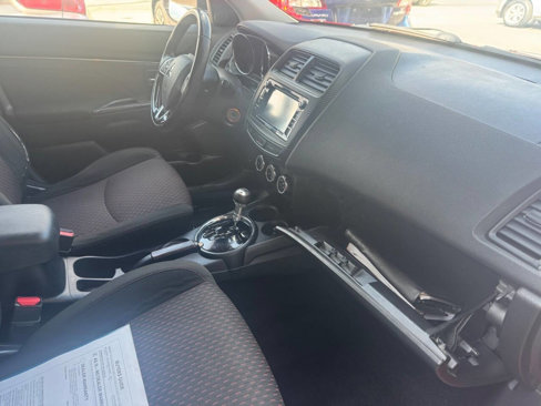 Used 2017 Mitsubishi Outlander Sport LE image 28