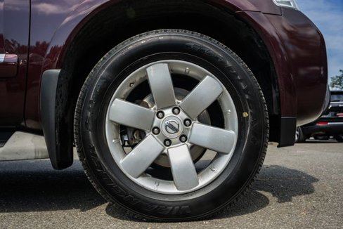 Used 2014 Nissan Armada SL image 22
