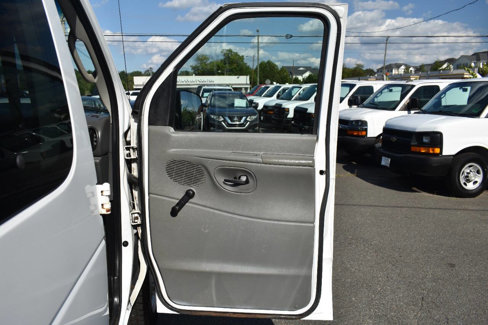 Used 2008 Ford E-150 and Econoline 150 Wagon image 46