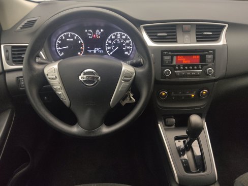 Used 2017 Nissan Sentra S image 22