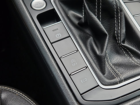 Used 2024 Volkswagen Jetta SE image 19