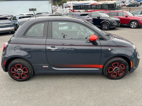 Used 2018 FIAT 500 e w/ Esport Package image 4