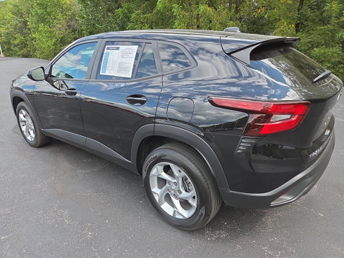 Certified 2024 Chevrolet Trax LS w/ LS Convenience Package image 5