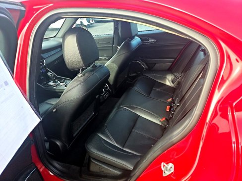 Used 2022 Alfa Romeo Giulia Sprint image 15