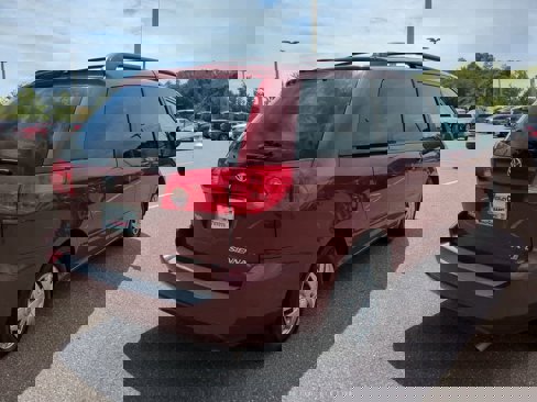 Used 2008 Toyota Sienna image 6
