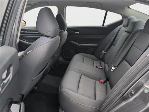 Used 2021 Nissan Altima 2.5 SV image 15