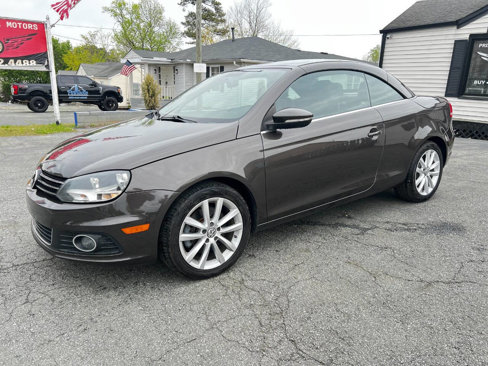 Used 2013 Volkswagen Eos image 8