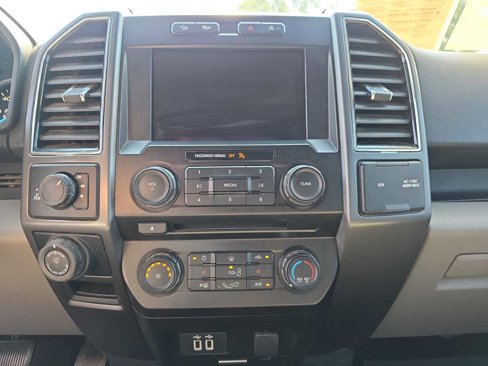 Used 2018 Ford F150 XLT w/ Equipment Group 302A Luxury image 13