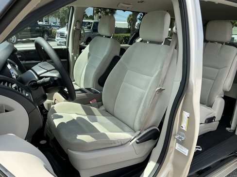 Used 2014 Dodge Grand Caravan SE w/ Quick Order Package 29E SE image 11